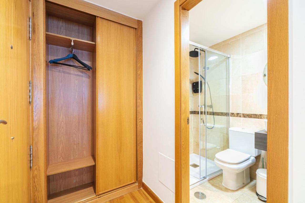 Suite Lujo Centro-Nautico-Cies+Parking Vigo Exterior photo